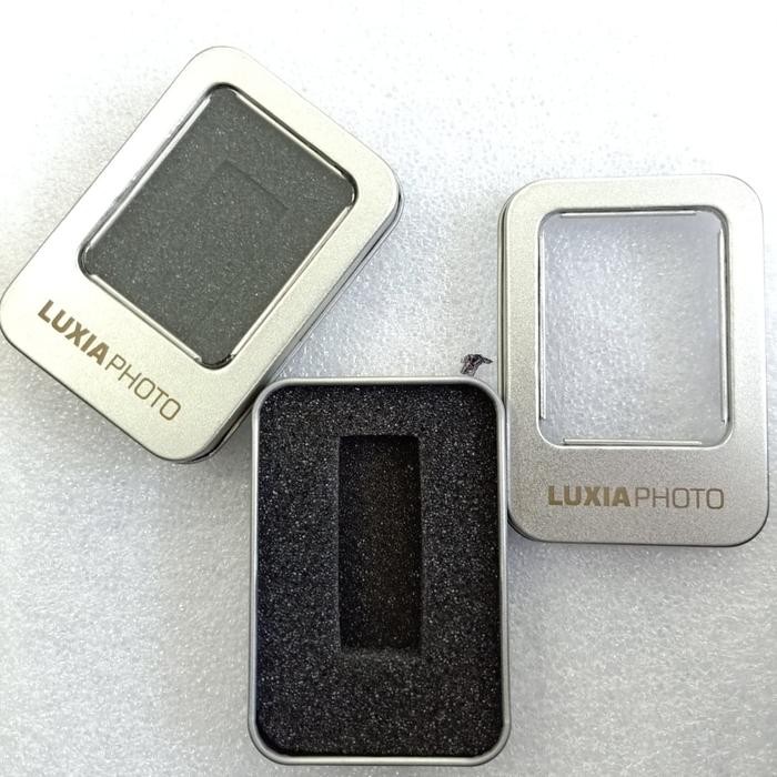 Kotak kaleng flashdisk universal ba masih ready