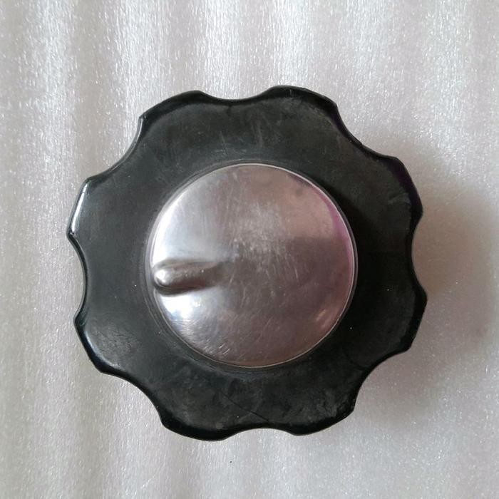 PREMIUM Tutup tangki honda win original bekas