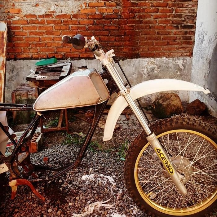 PREMIUM Tangki suzuki TS 100 125 ER