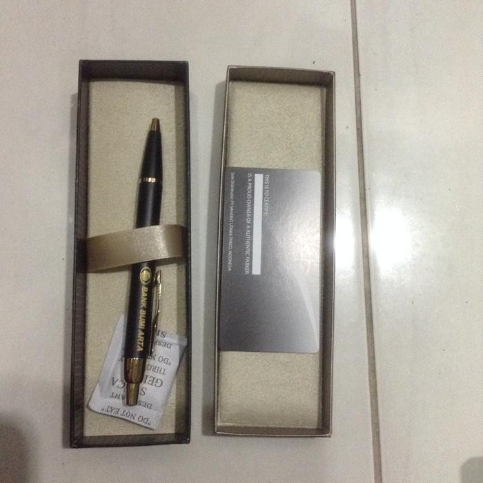 

Pulpen. Parker Black gold plated type IM