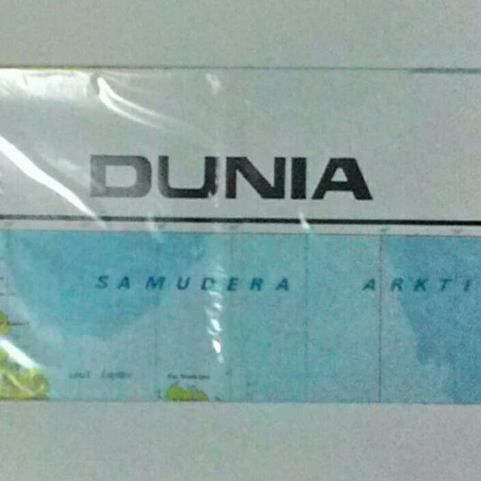 

Peta Dunia Lipat Ukuran Sedang