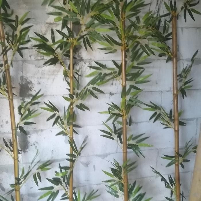 bambu + daun plastik artificial