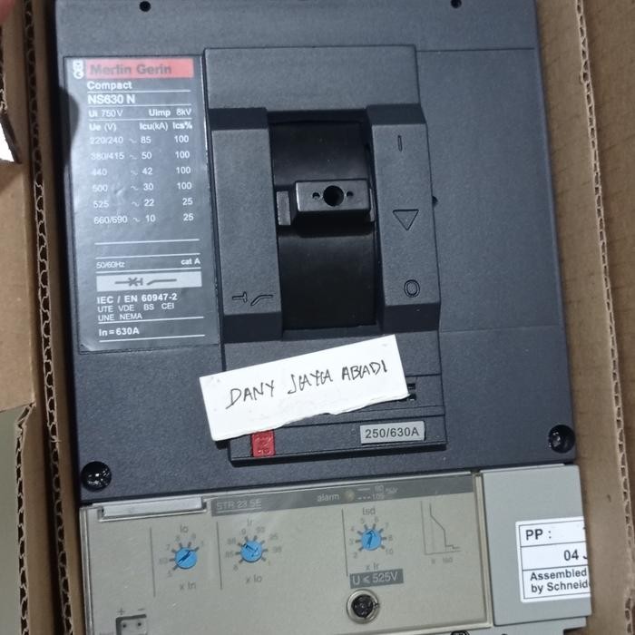 Paling Baik Mccb 630A 50Ka 3P 3Phase Schneider Merlin Gerin Ns630 N Ns630N