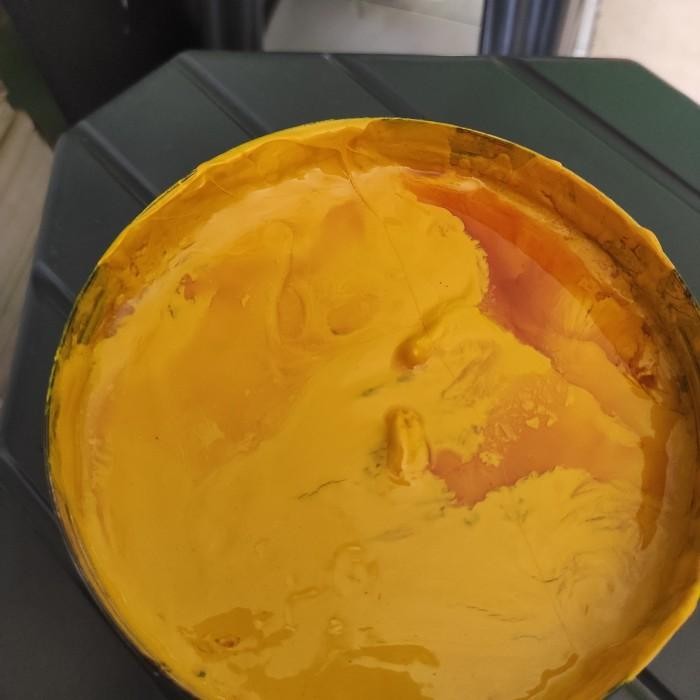 

Cat Layangan Tinta Layangan Tjemani Tuka 1 Kaleng 1 Kg - Kuning