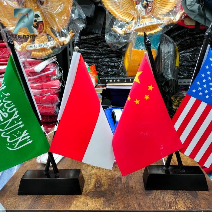 

Terlaris Bendera Meja Kayu Silang Costum SALE