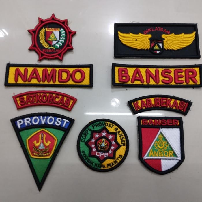 ATRIBUT BANSER PROVOST BORDIR TIMBUL