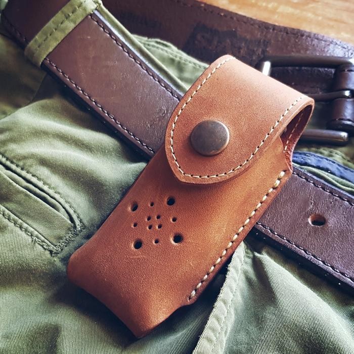 LEATHER POUCH FOR LEATHERMAN WAVE AND CHARGE
