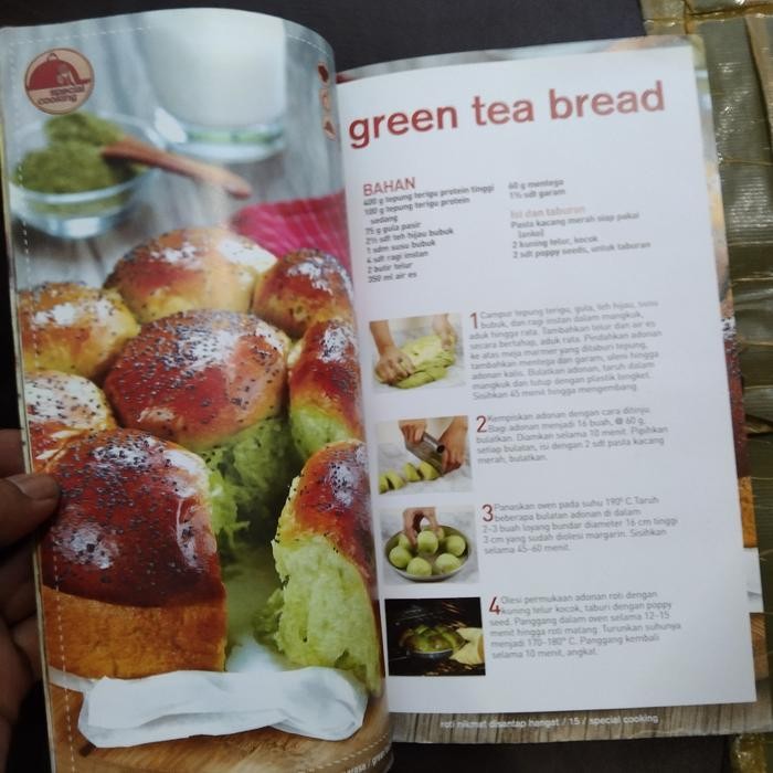 

GRATIS ONGKIR Buku Seri Masak Femina PRIMARASA ROTI NIKMAT DISANTAP HANGAT Kode 159