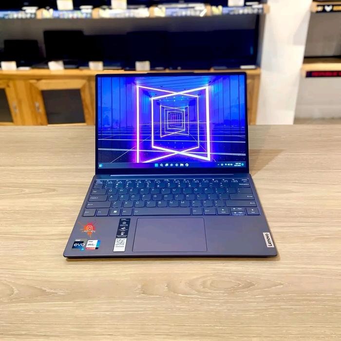lenovo yoga slim 7 *