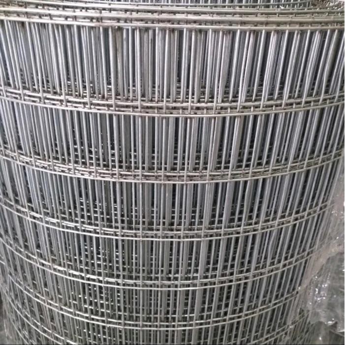 kawat ram galvanis 1 meter x 1 meter ( Lubang 1,5 cm x 5 cm) *