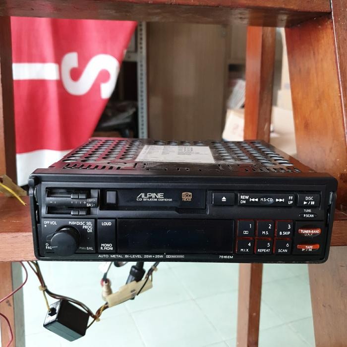 Tape Headunit Kaset Alpine 7516