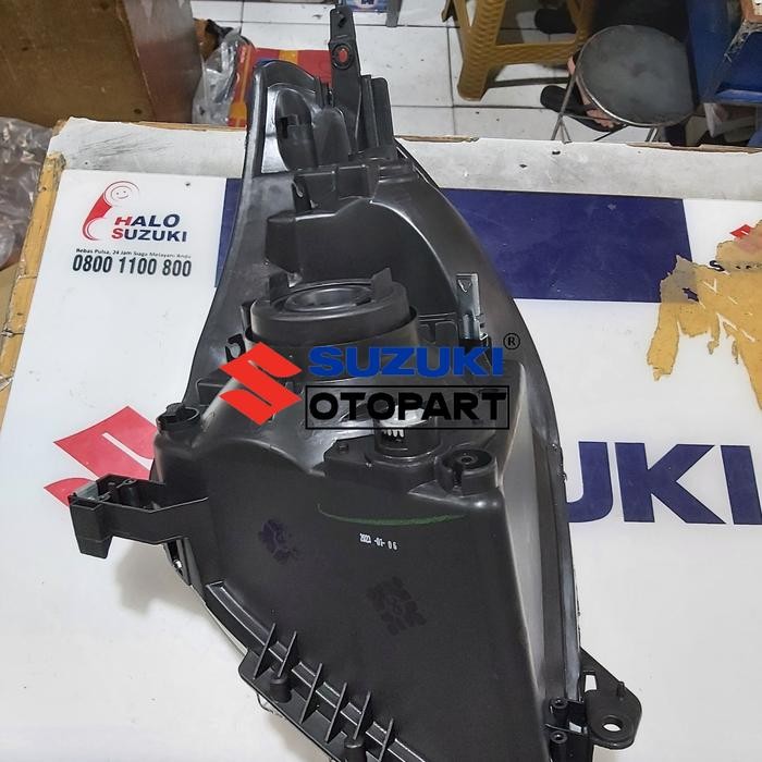 Head Lamp Suzuki Swift Tyc High Quality