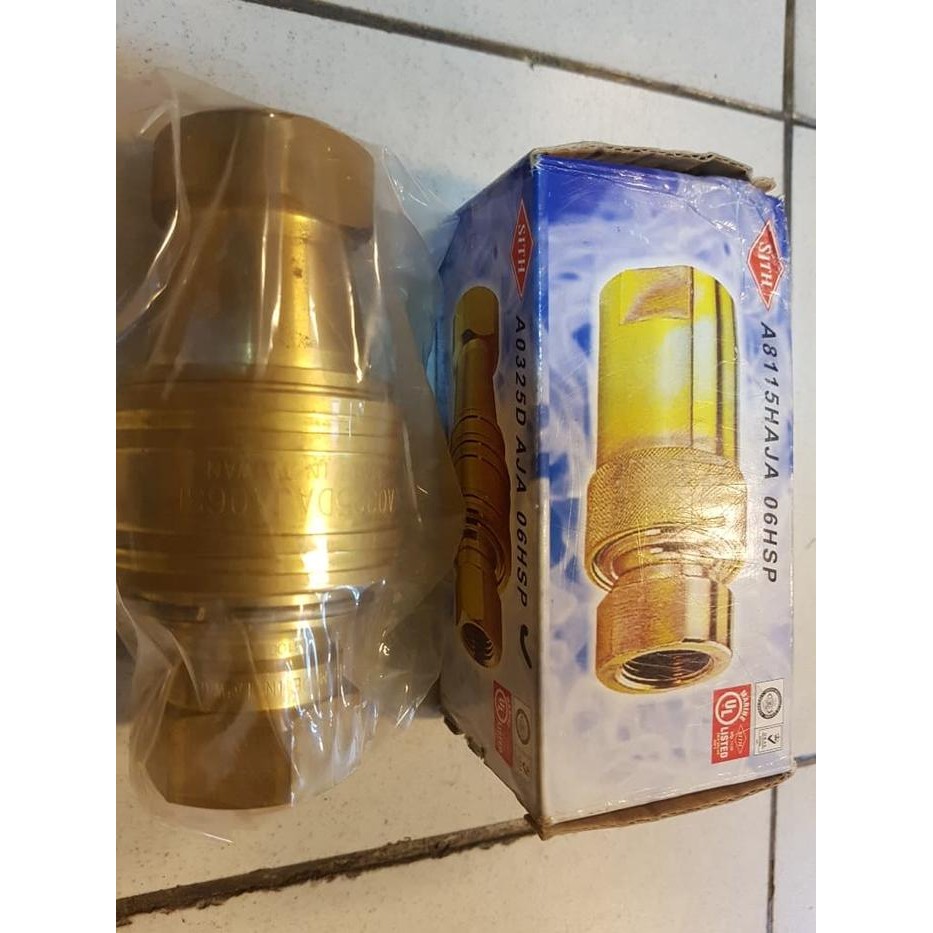 Menarik Quick Coupler 3/8" Sith Kuningan