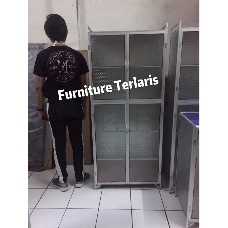 Terbaru Rak Piring Full Kaca 2 Pintu Bawah Keramik