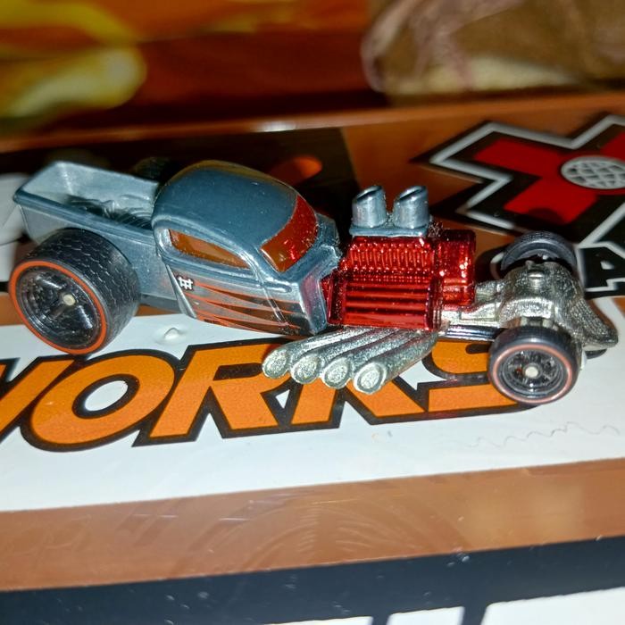 Hot wheels treasure hunt loose