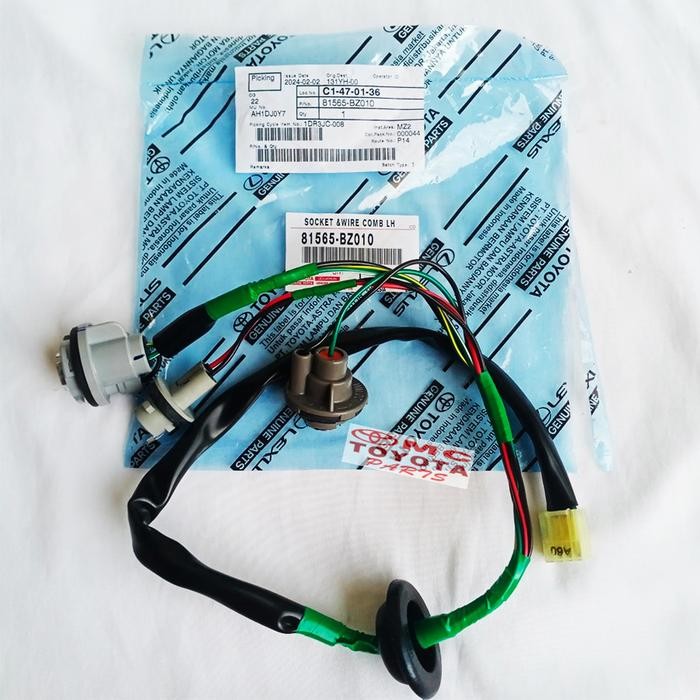 Kabel Socket Lampu Stop Belakang Kiri All New Avanza Xenia 81565-BZ010