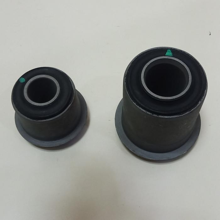 Bushing Upper Arm Hiace Commuter Besar Kecil