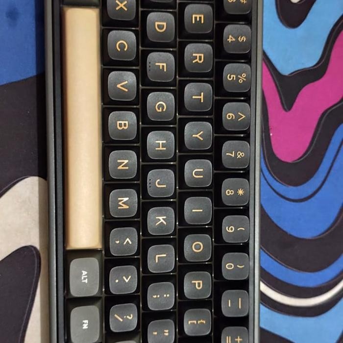 (Expert) keyboard mechanical royal kludge rk r65