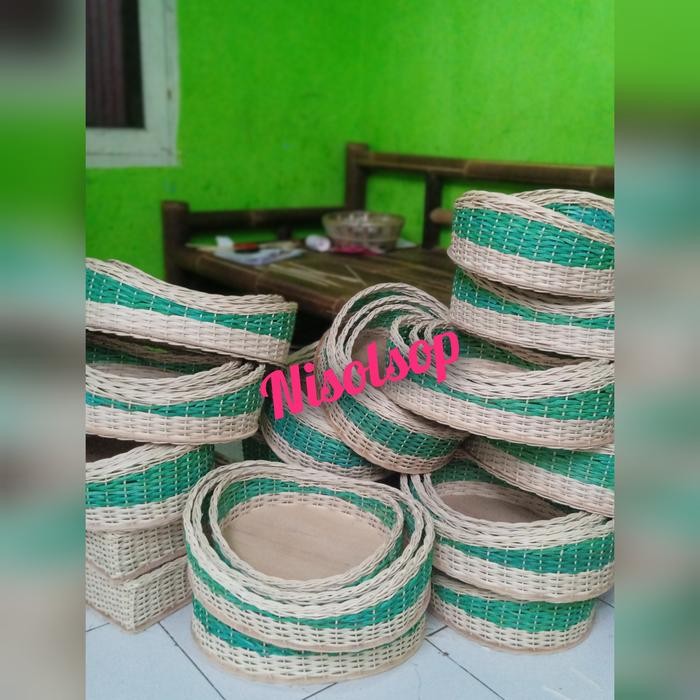 

keranjang parsel buah perahu warna tanpa tangkai