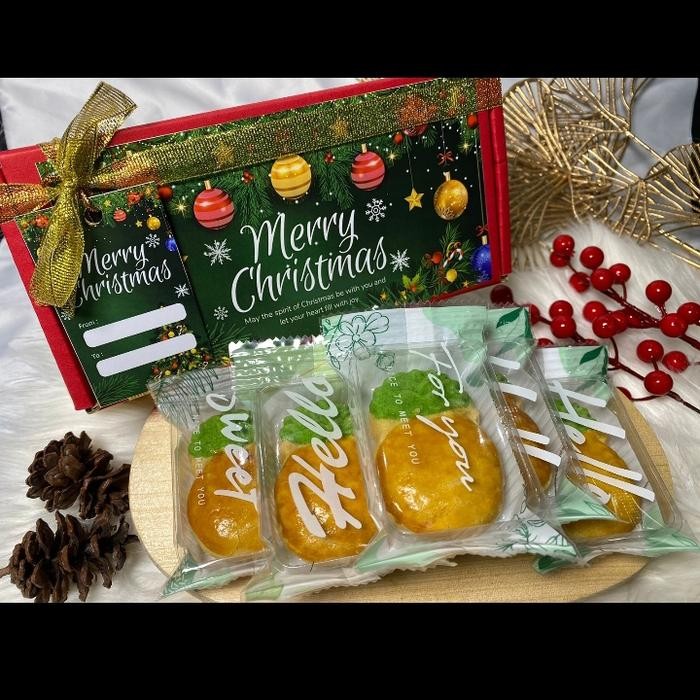 

Hampers NATAL Nastar Taiwan Cake isi 6 pcs.