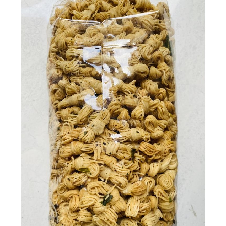 

Mie Gulung MangAde Kemasan Besar 1KG