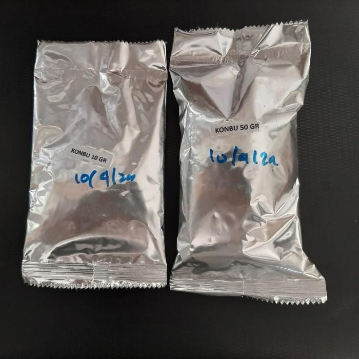 

(Expert) Kombu / Konbu dashi / Dried Kelp Dashima Haidai 10gr