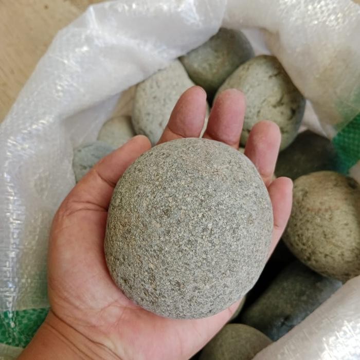 Batu Taman Bulat Jumbo, Batu Taman Hitam Besar 1 Karung 20 Kg