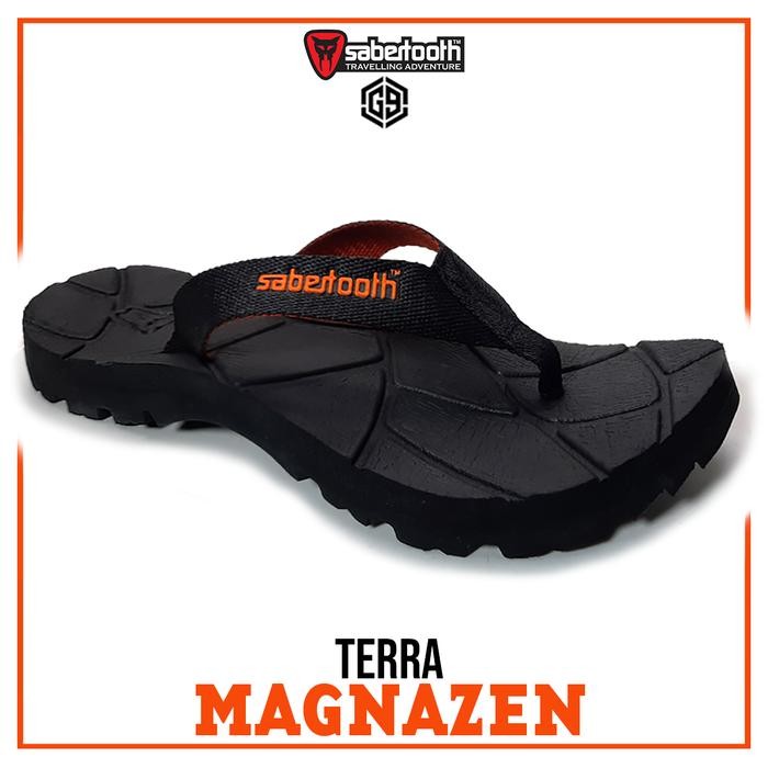 SABERTOOTH Sandal Gunung Pria Traventure Terra Magnazen Sendal Kasual Jepit