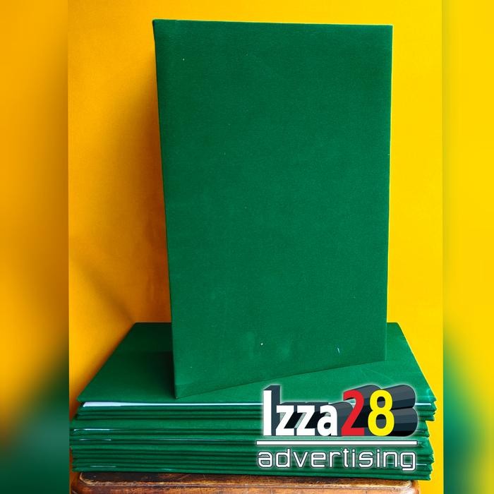 

map polos bahan beludru warna hijau