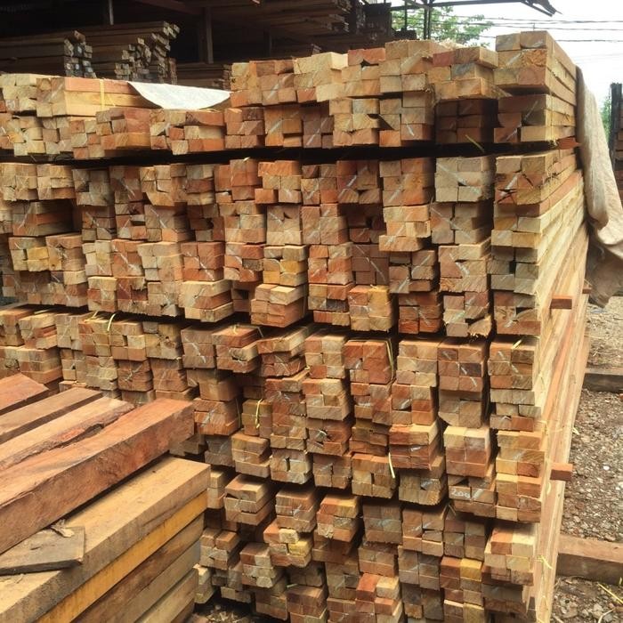 Balok / Kayu / Kaso 5x7x4 / Balok Borneo 5 cm x 7 cm per m3 *