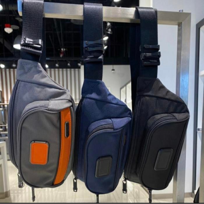 Tas selempang Tumi waistbag authentic