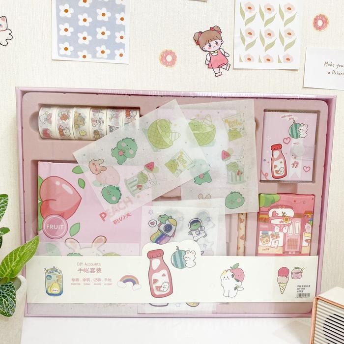 

Terlaris- Box Set Jurnal 7 In 1 Motif Buah Anggur Persik Peach Grape Fruit Journal Book Notebook