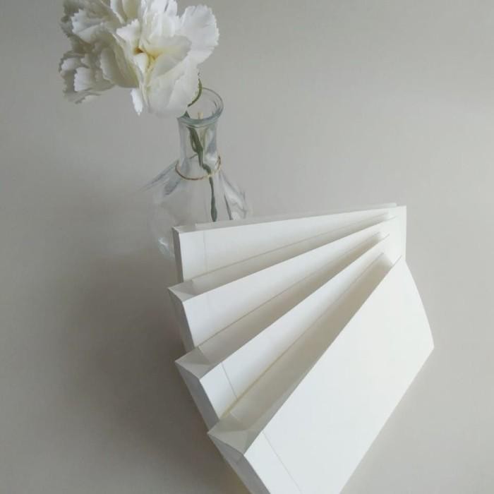 (Expert) BASIC PAPERBAG PREMIUM WHITE: SMALL (S) WHITE SAMSON 140gr