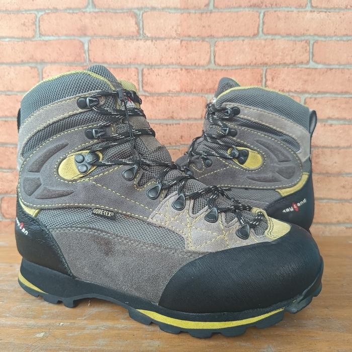 Sepatu Hiking Kayland