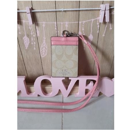 

COACHH GANTUNGAN ID HOLDER CARD LANYARD ORIGINAL - PINK BEIGE DW
