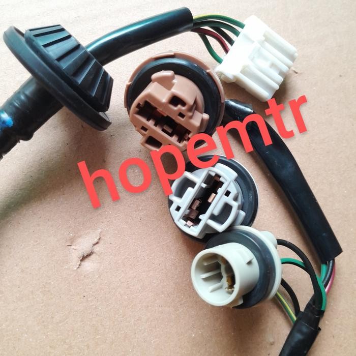Soket Socket Kabel Lampu Stop Stoplamp Belakang Honda Freed