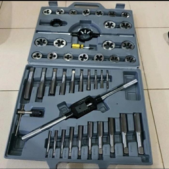 

TAP AND DIES 45 PCS SET FOR ALLOY AND STEEL KODE 256