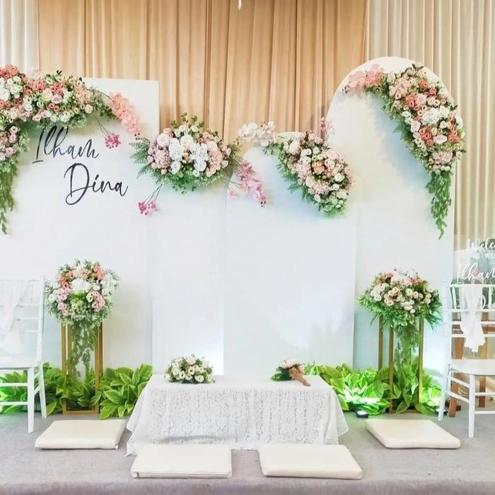 Dekor Akad Nikah Simple Bunga Mix Grab/Gosend