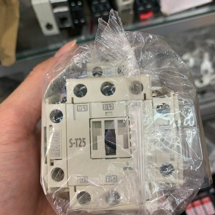 Super Promo Kontaktor / contactor mitsubishi st25 st 25 380V-440V Baru