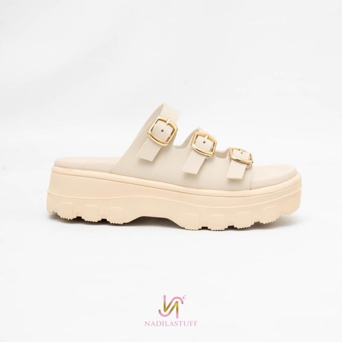 

New Nadilastuff Signature Gloria Platform Sandal Wanita