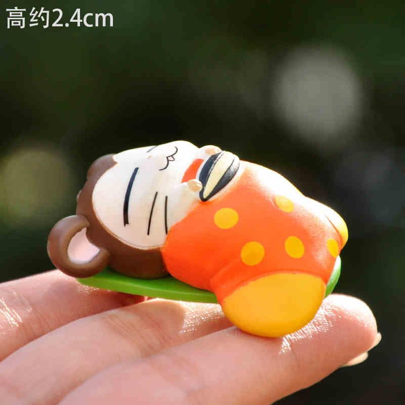 Hamtaro Maxwell Q Version Capsule Toys Sunny Day Doll Ornament Row Away Action Figure Model Toys