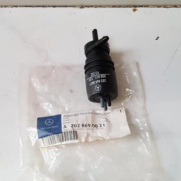 motor pompa air wiper mercy W124 W202