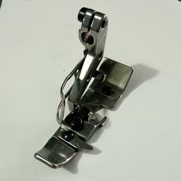 

Sepatu Mesin Obras Siruba Seri K