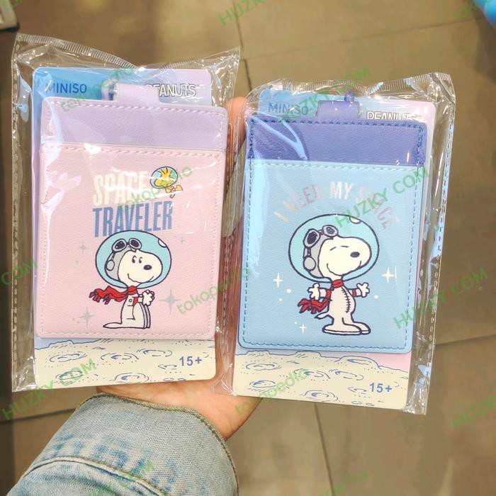 MINISO Card Holder + Tali Panjang SNOOPY The Little Space Explorer