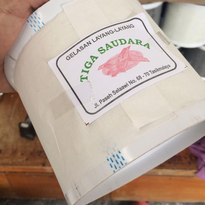 Gelasan Layangan Bladu Tebal Tiga Saudara Uk. 028Mm 6000Yards Kode 844