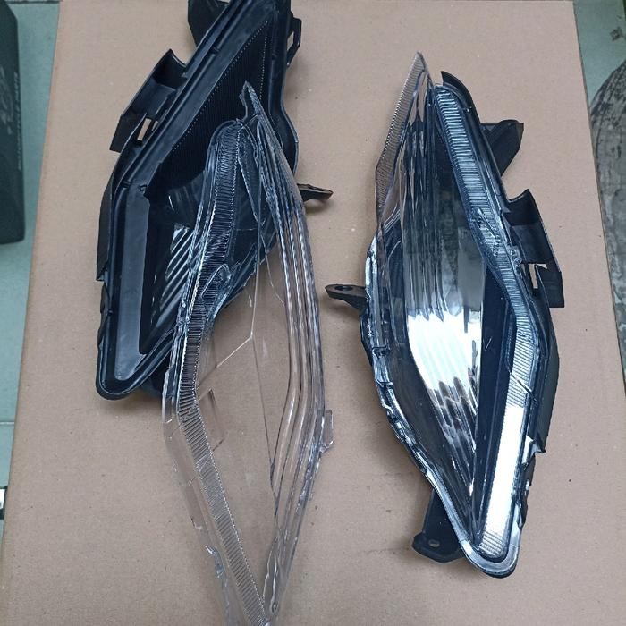 84945. Sen Depan Reflektor Hitam Beat Deluxe 2020-2021-2022-2023 Costum Smoke Beat Street New Led