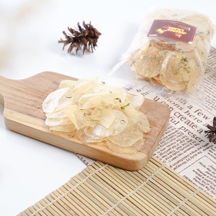 

Keripik Kaca 500G Juragan Lalada Camilan Cemilan Singkong Chips Food Snacks Pedas Kripik Kripca