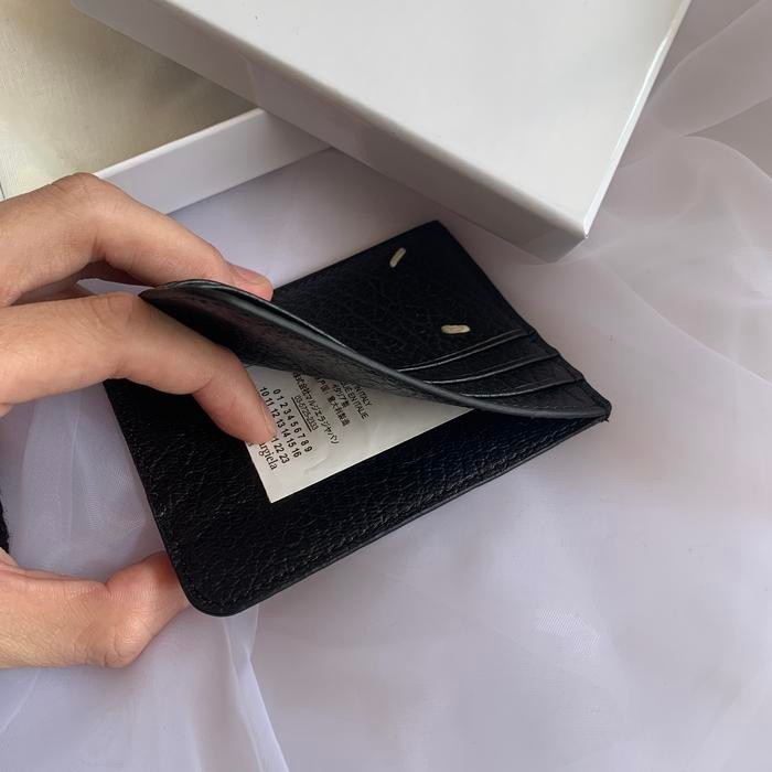

Maison Margiela - Four Stitches Cardholder (6 Slots/Center Slit)