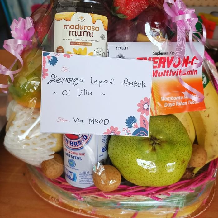 

Q2PT Parsel Buah Dengan Supplement Dan Kue Ukuran M