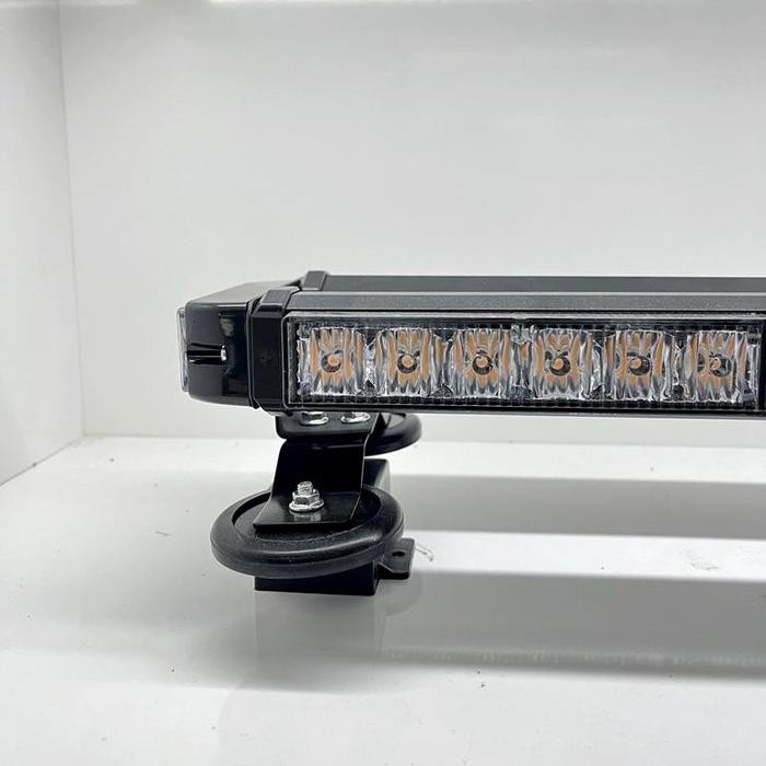 Strobo LED bar empat sisi